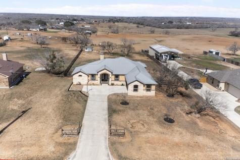 109 Colibro Creek La Vernia TX 78121