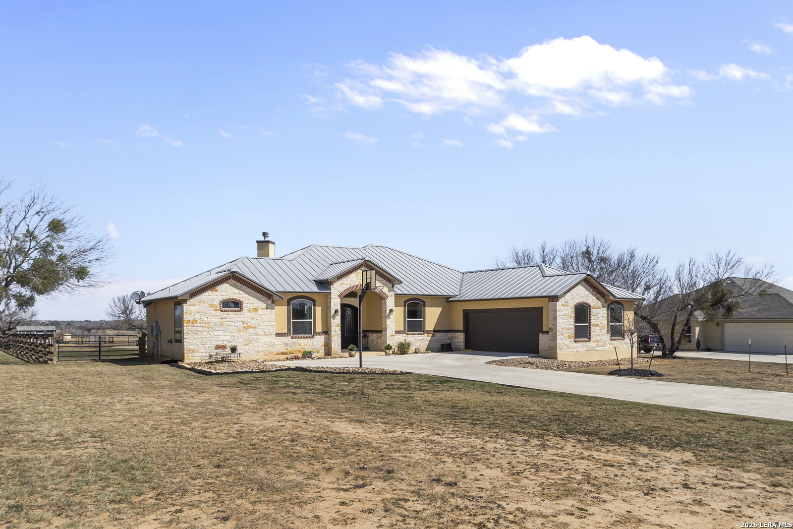 109 Colibro Creek La Vernia TX 78121