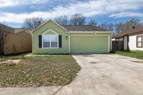 9768 Valley Crest San Antonio TX 78250