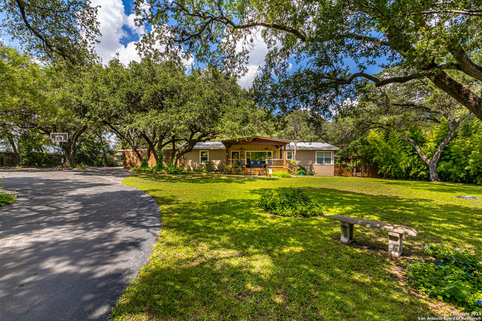 9402 Forest Oak Drive San Antonio TX 78217