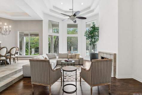 17 Westelm Circle San Antonio TX 78230