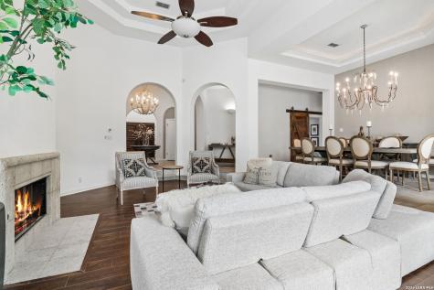 17 Westelm Circle San Antonio TX 78230