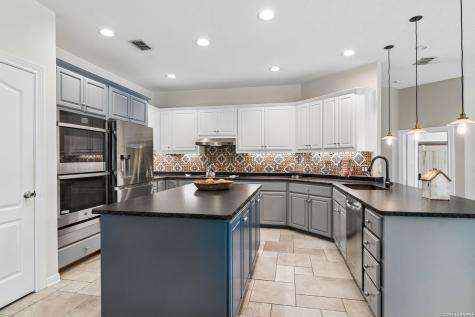 17 Westelm Circle San Antonio TX 78230