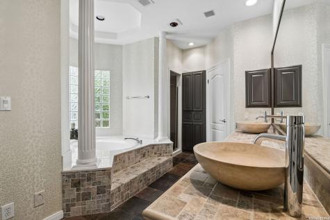 17 Westelm Circle San Antonio TX 78230