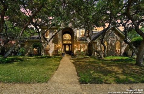 18 Palace Place Drive San Antonio TX 78248