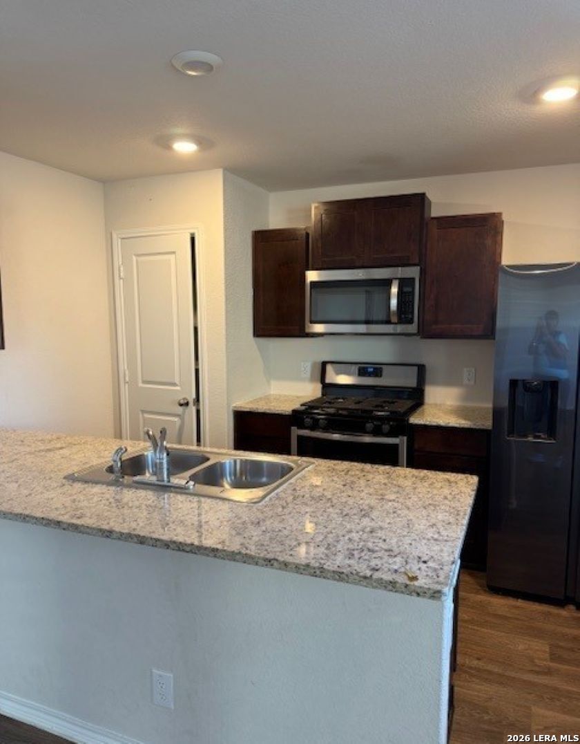 6655 Whisper Pond San Antonio TX 78252
