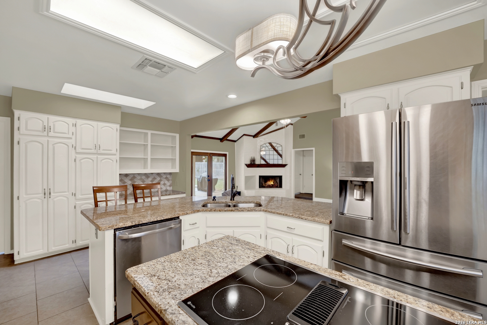 1512 Oak Tree Circle Schertz TX 78154