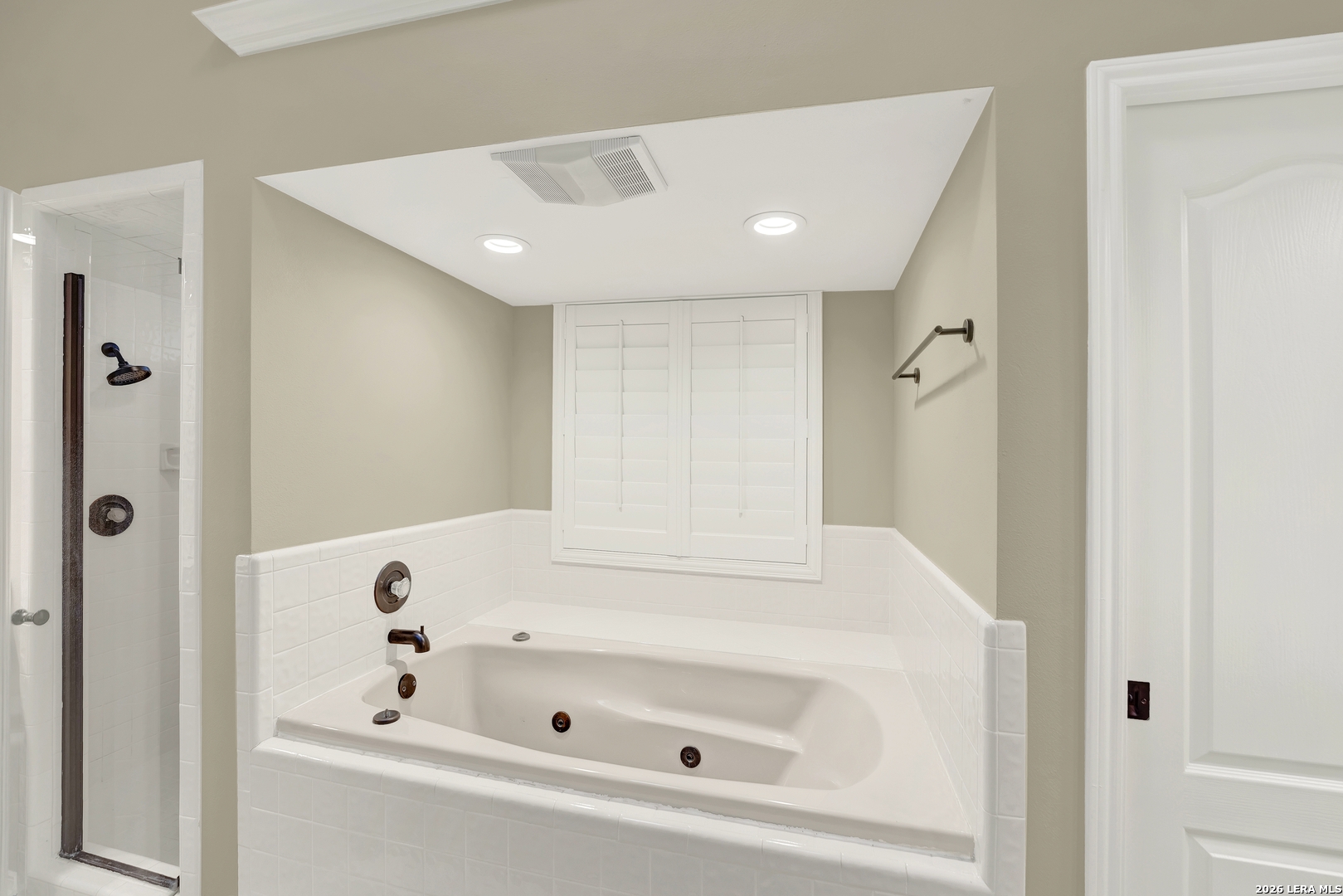 1512 Oak Tree Circle Schertz TX 78154
