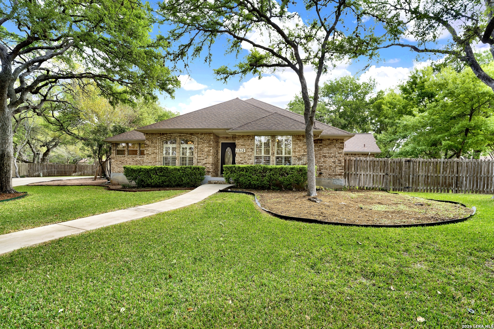 1512 Oak Tree Circle Schertz TX 78154