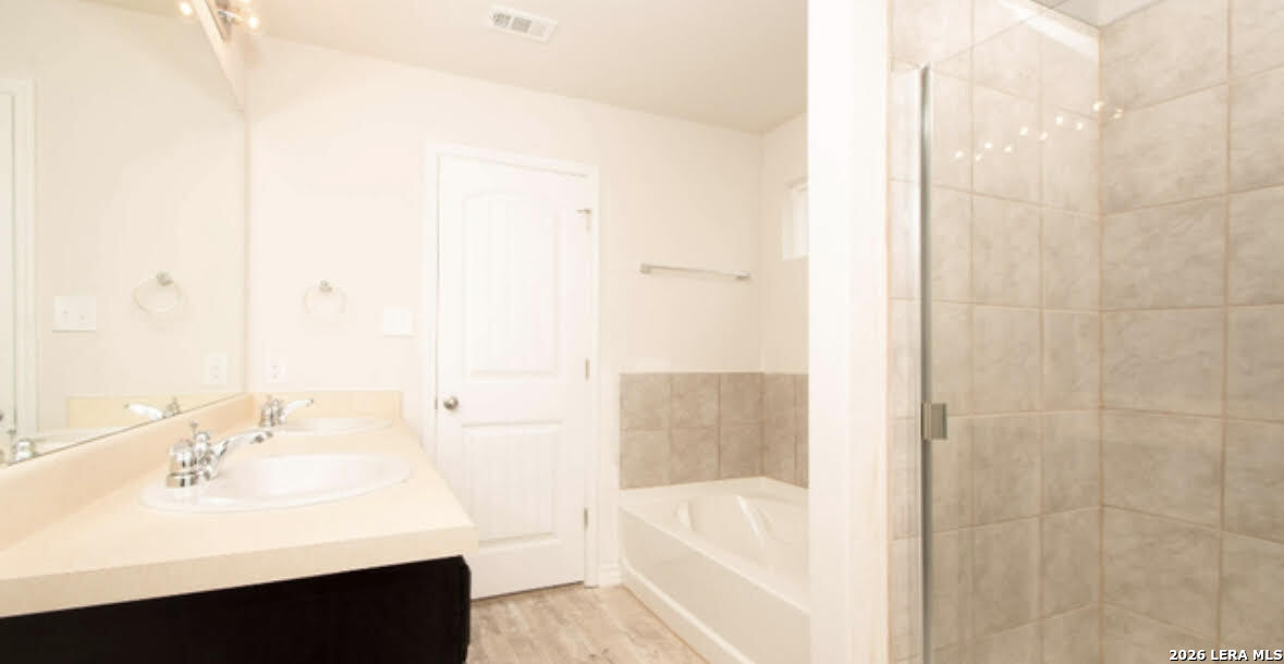 6839 Courante Waltz San Antonio TX 78252