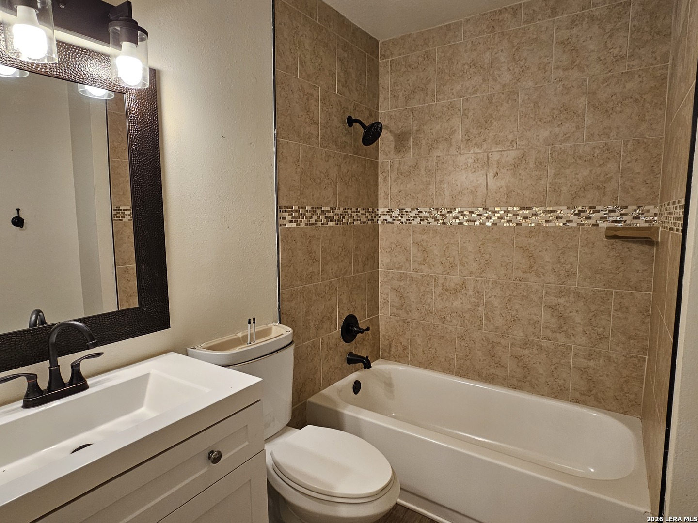 9107 Valley Bend San Antonio TX 78250