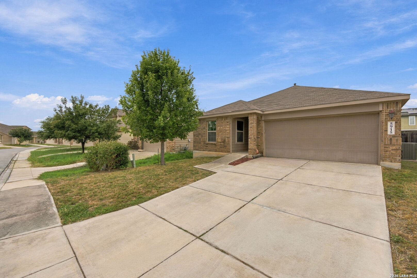 5915 Bridle Bend San Antonio TX 78218