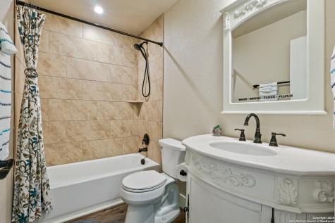 1216 Canyon Lake Canyon Lake TX 78133