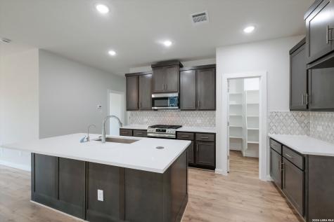 6027 Calgary Park San Antonio TX 78233