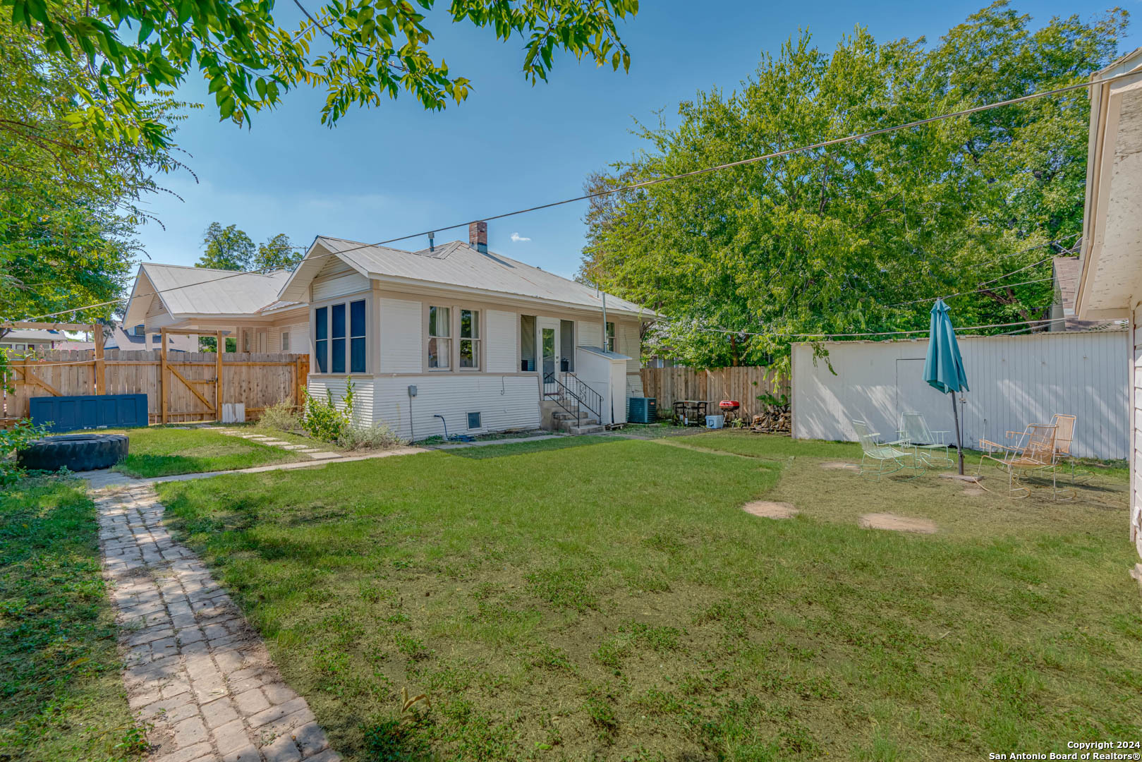 1031 W Mulberry Avenue San Antonio TX 78201