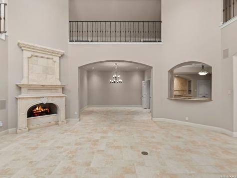 9 Rugby Lane San Antonio TX 78257