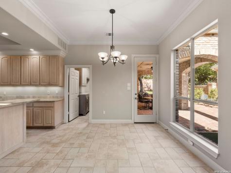 9 Rugby Lane San Antonio TX 78257