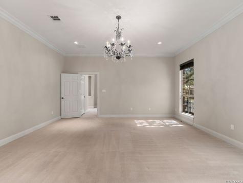 9 Rugby Lane San Antonio TX 78257