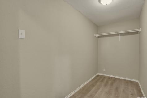 7924 County Road 128 Floresville TX 78114