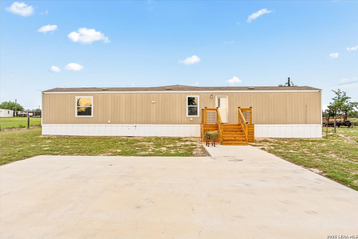 122 Amber Lane Poteet TX 78065