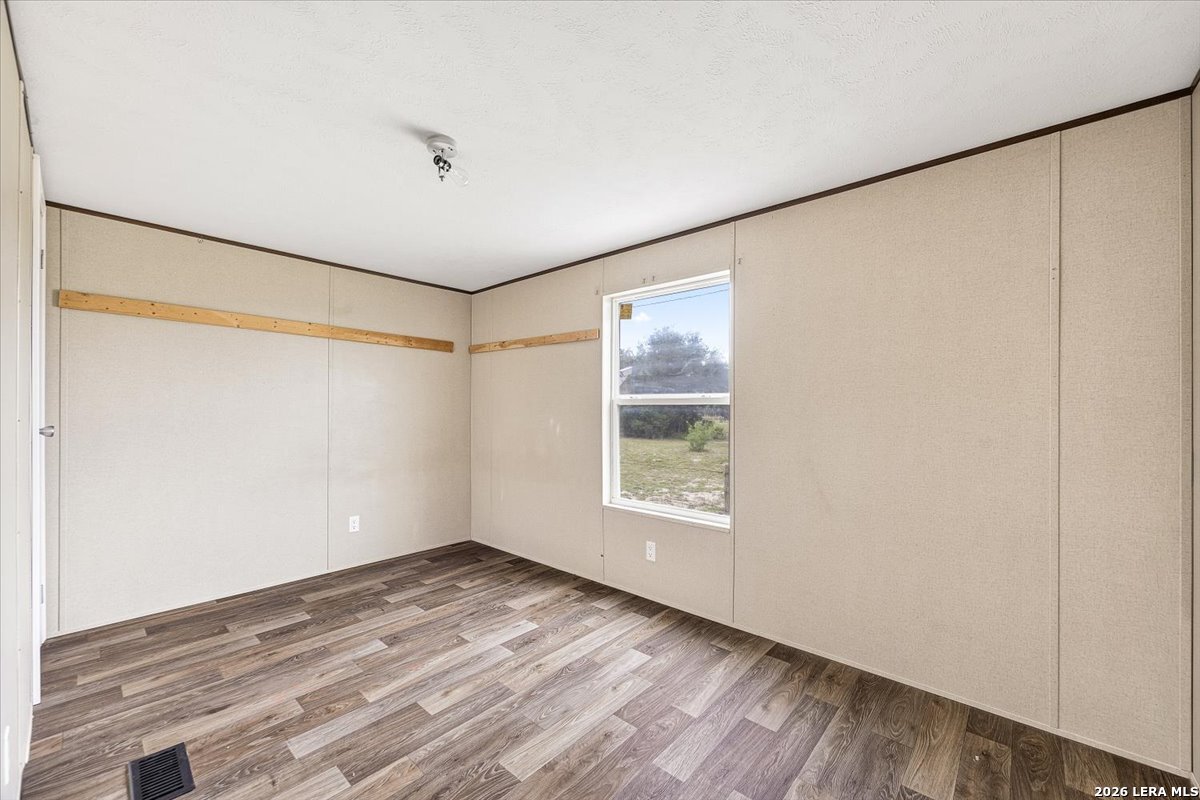 122 Amber Lane Poteet TX 78065