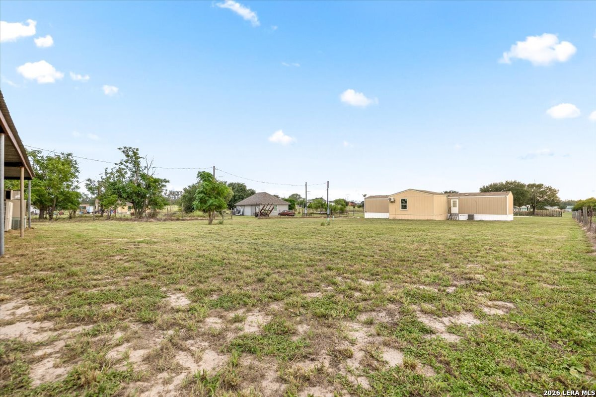 122 Amber Lane Poteet TX 78065
