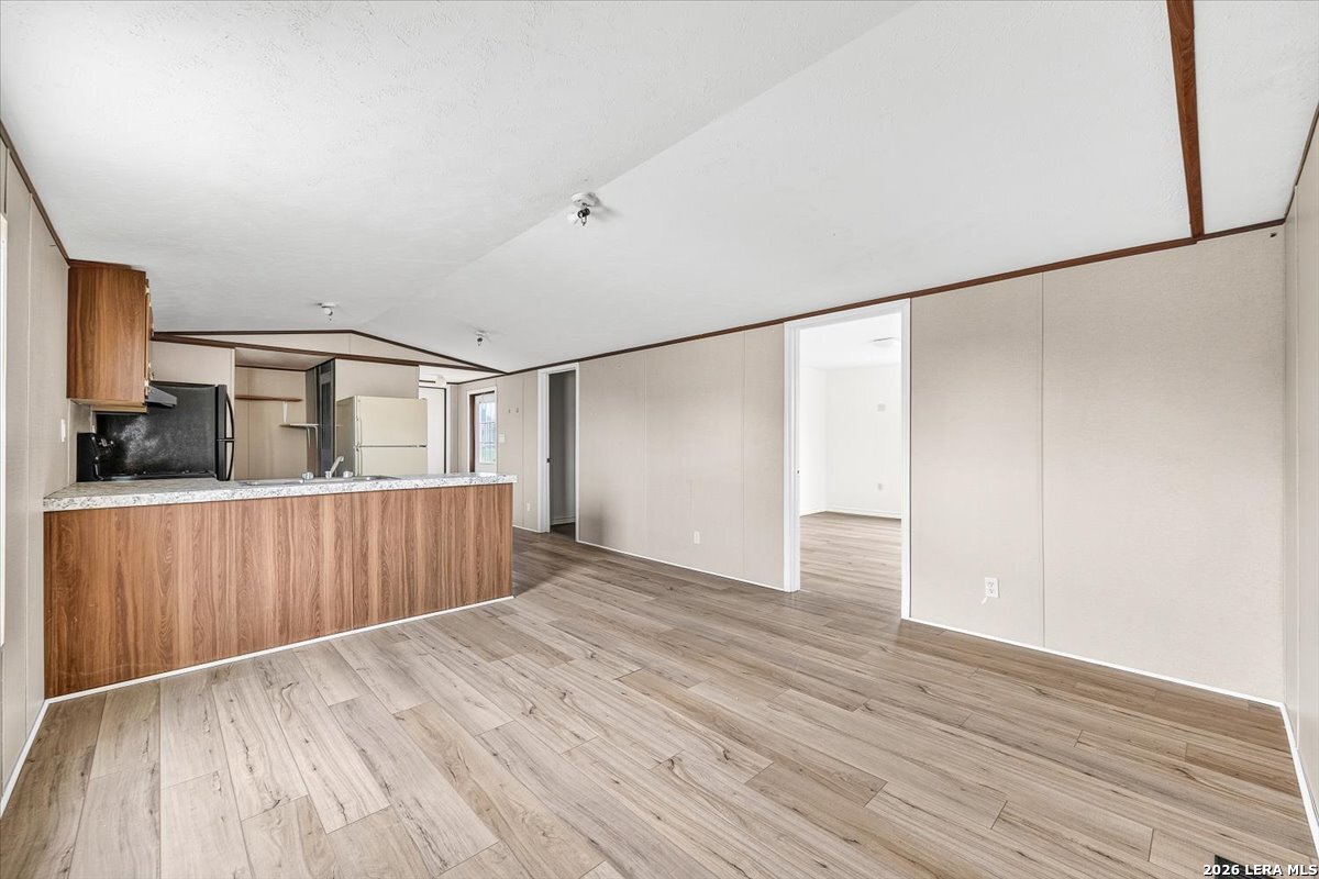 122 Amber Lane Poteet TX 78065