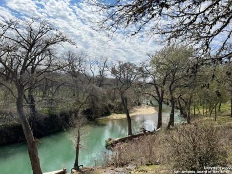785 Martindale Falls Road Martindale TX 78655
