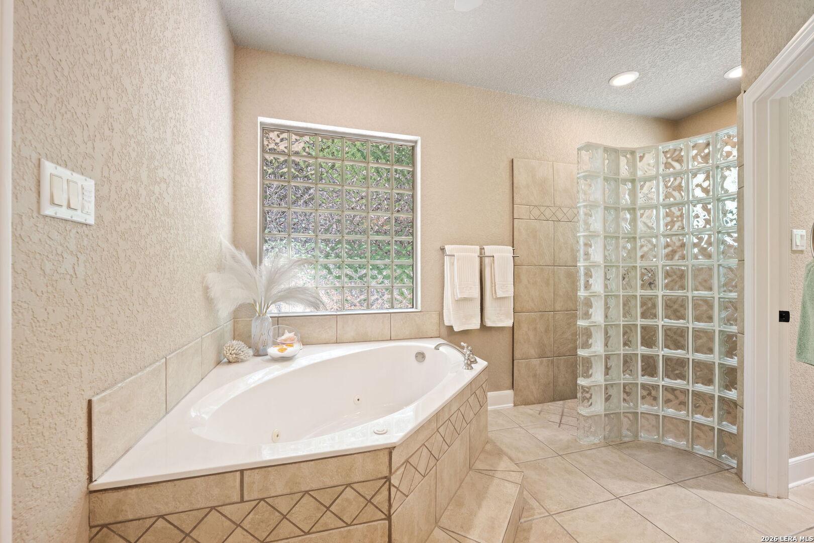 14740 Chinquapin Helotes TX 78023