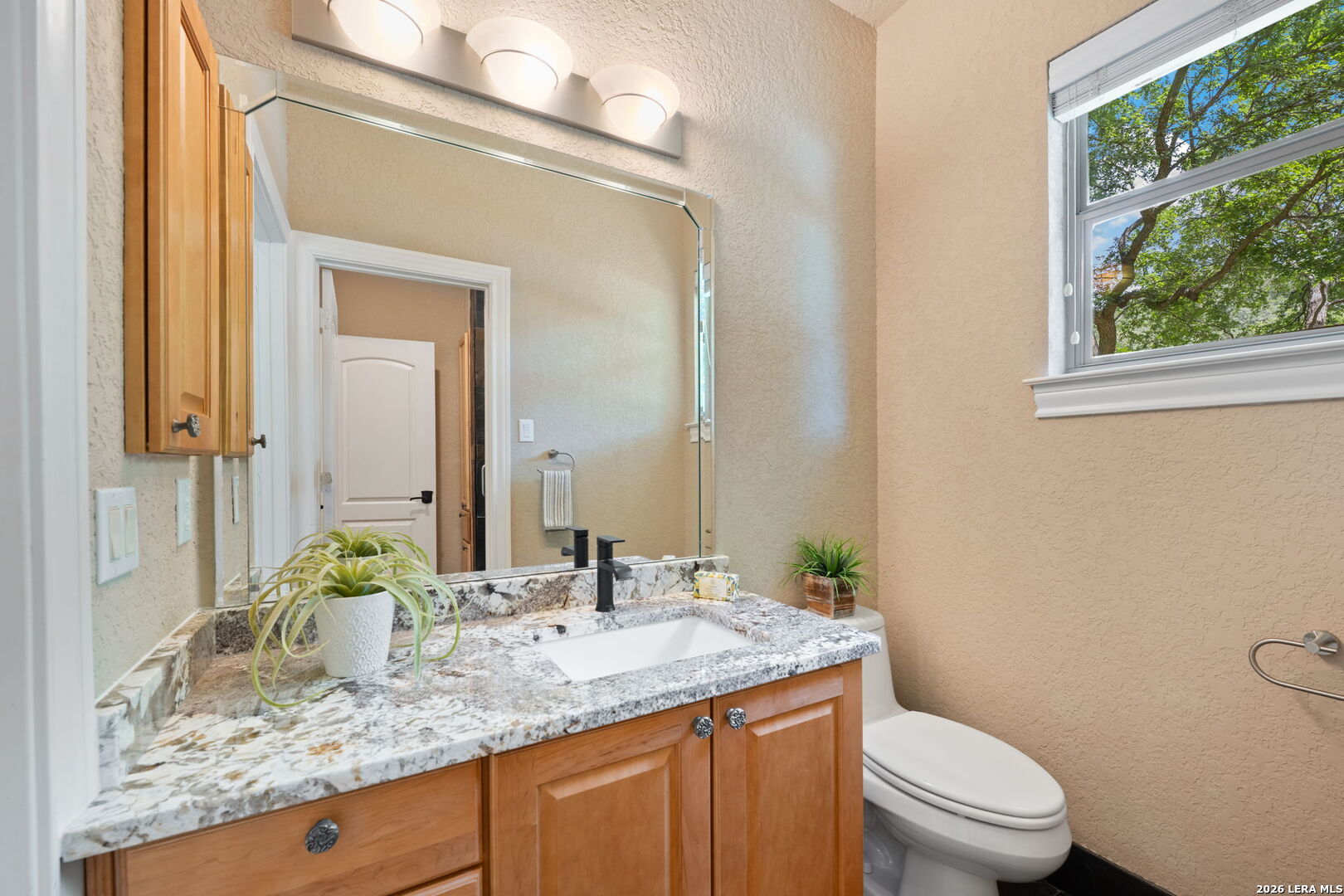 14740 Chinquapin Helotes TX 78023