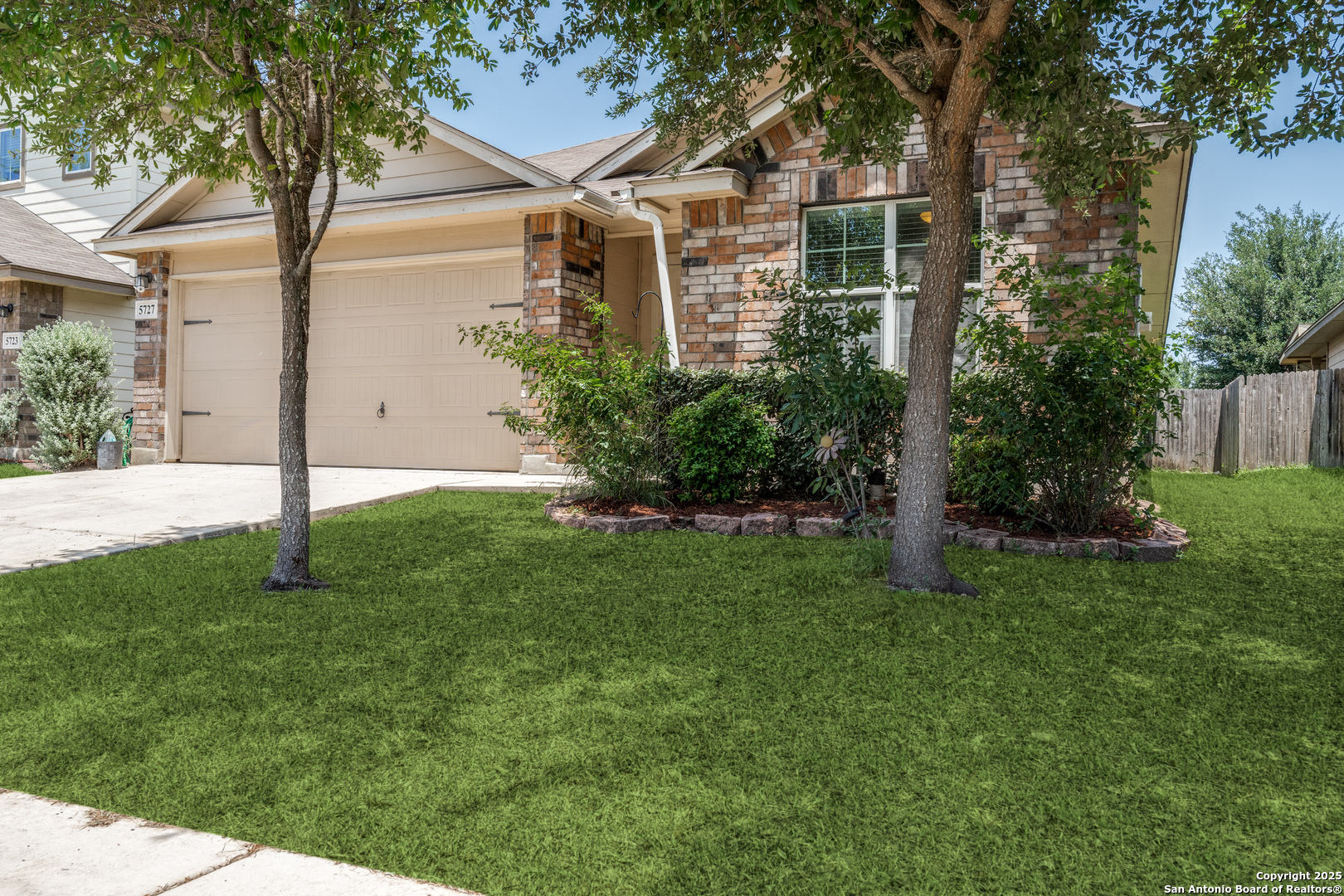 5727 Medina Farm San Antonio TX 78222