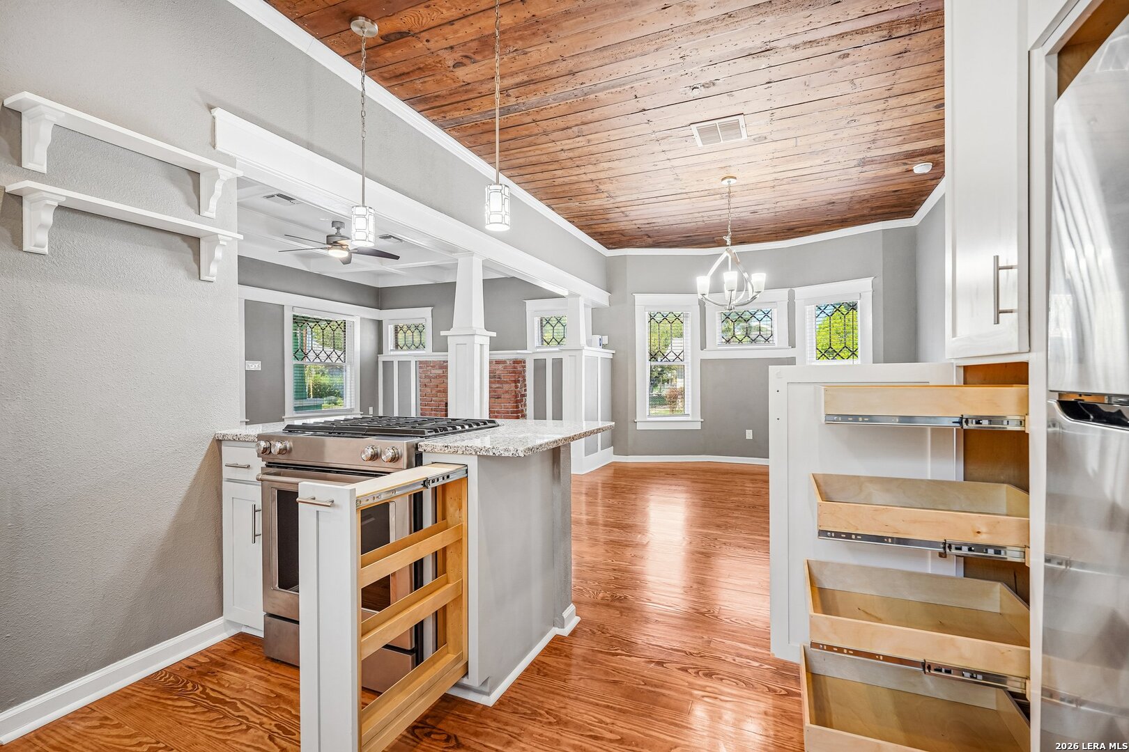 732 N Palmetto San Antonio TX 78202