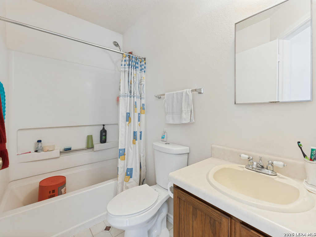 8022 Chestnut Ash Drive Converse TX 78109
