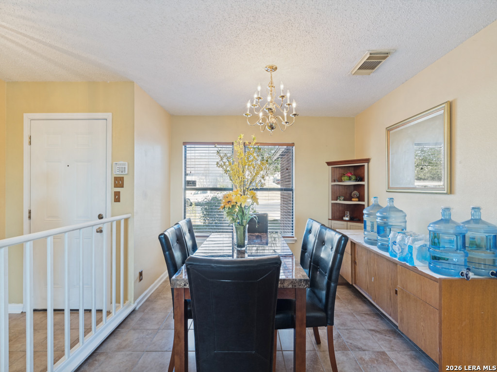 8022 Chestnut Ash Drive Converse TX 78109