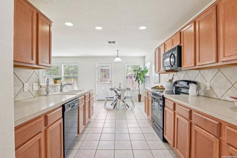 5508 Columbia Drive Cibolo TX 78108