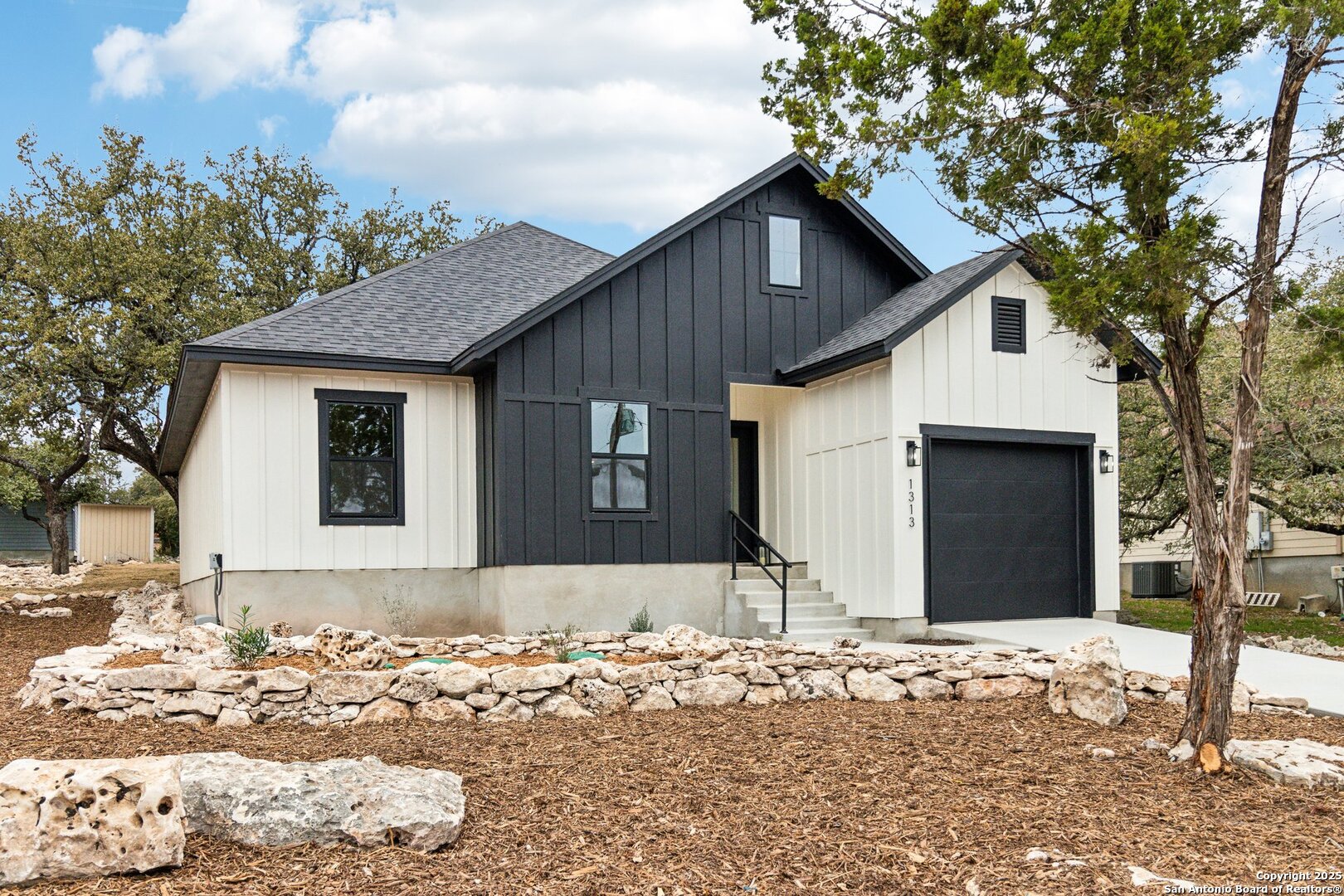 1313 Green Meadow Lane Spring Branch TX 78070
