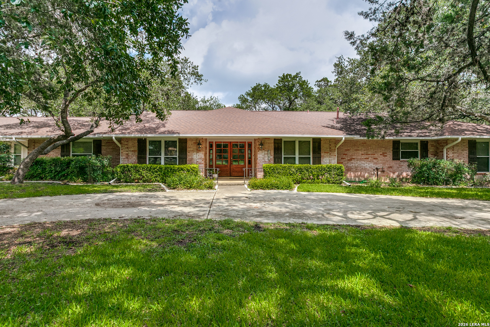 218 Village Circle Hill Country Village TX 78232