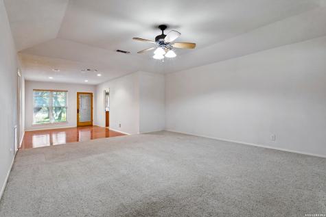 218 Village Circle Hill Country Village TX 78232