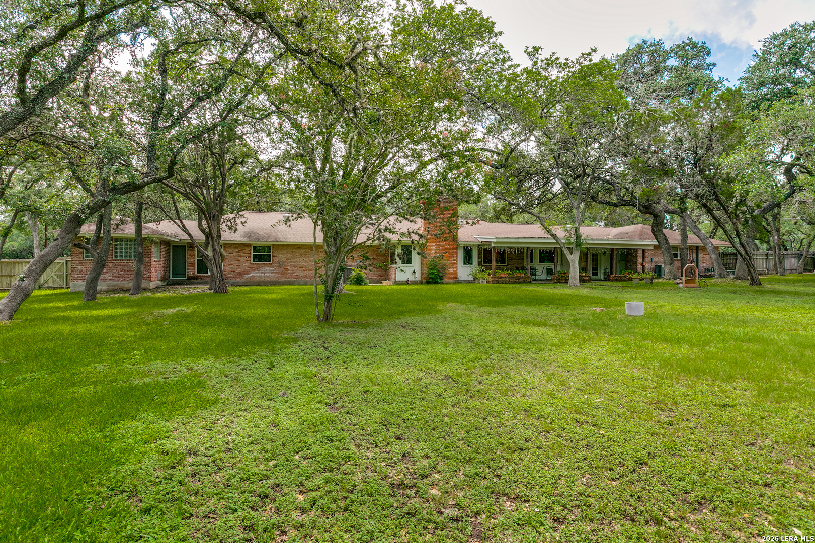 218 Village Circle Hill Country Village TX 78232