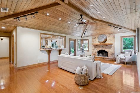218 Village Circle Hill Country Village TX 78232