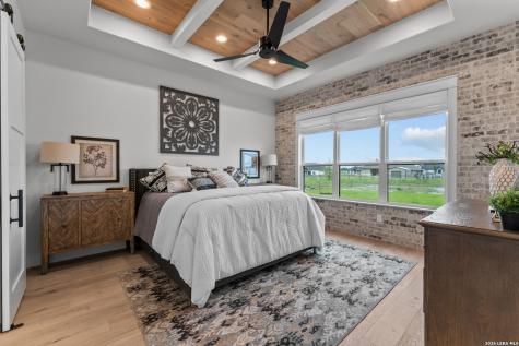 411 Acorn Trail Seguin TX 78155
