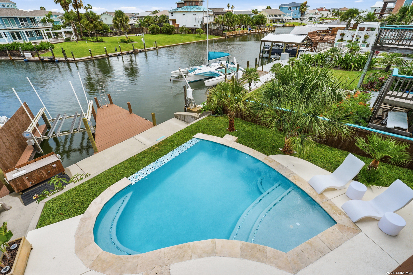 304 Bayview Drive City By The Sea TX 78336