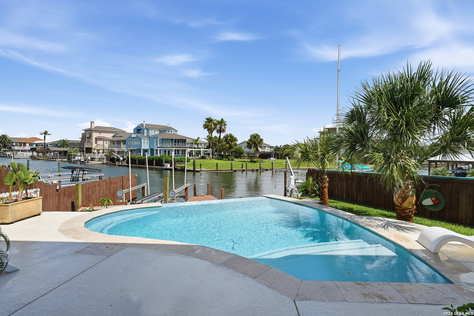304 Bayview Drive City By The Sea TX 78336