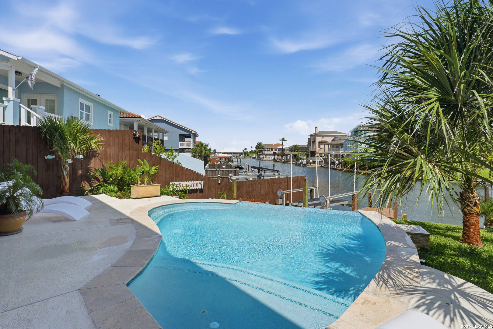 304 Bayview Drive City By The Sea TX 78336
