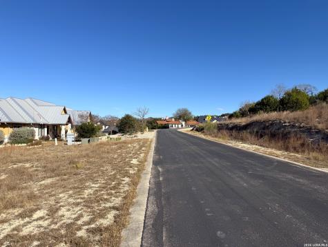 2162 Sierra Madre Canyon Lake TX 78133