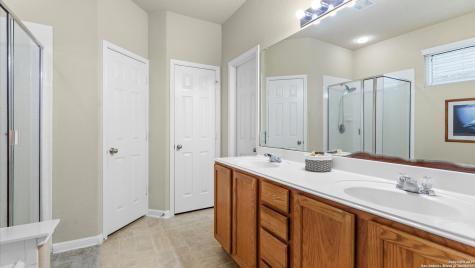 325 Golden Bear Drive Cibolo TX 78108