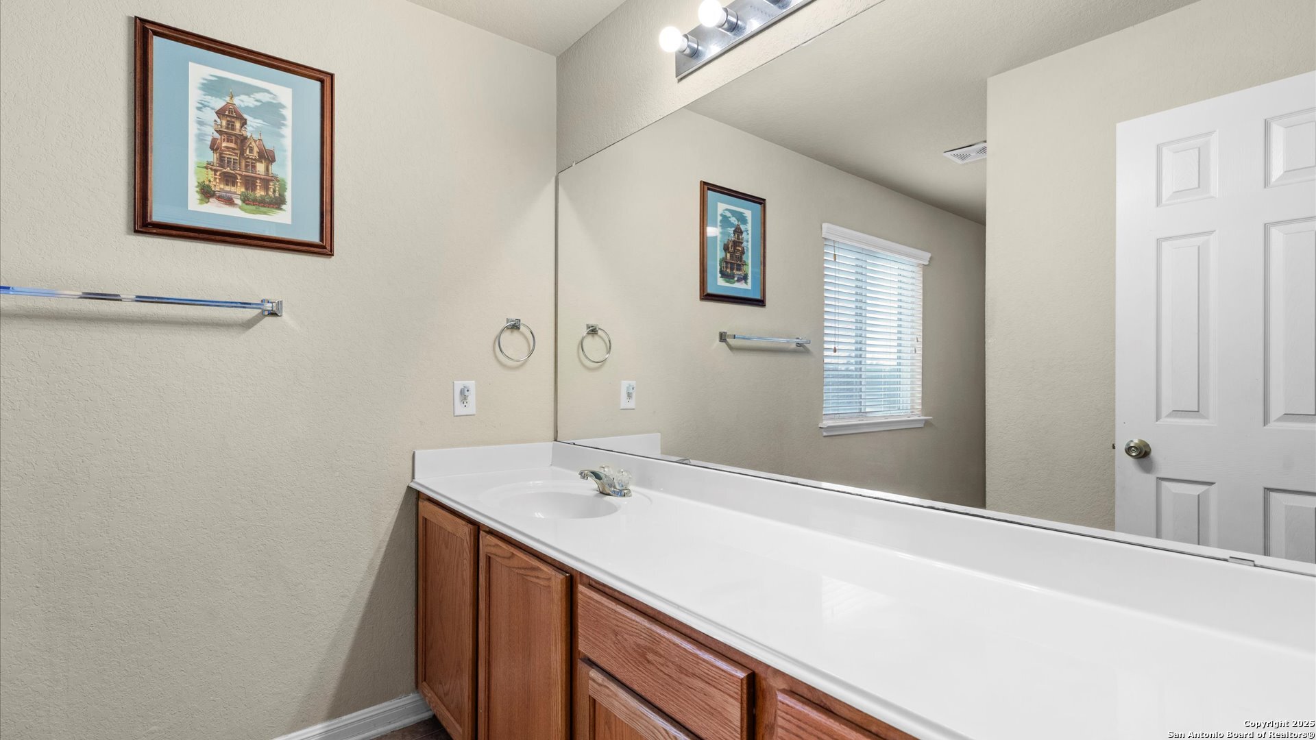 325 Golden Bear Drive Cibolo TX 78108