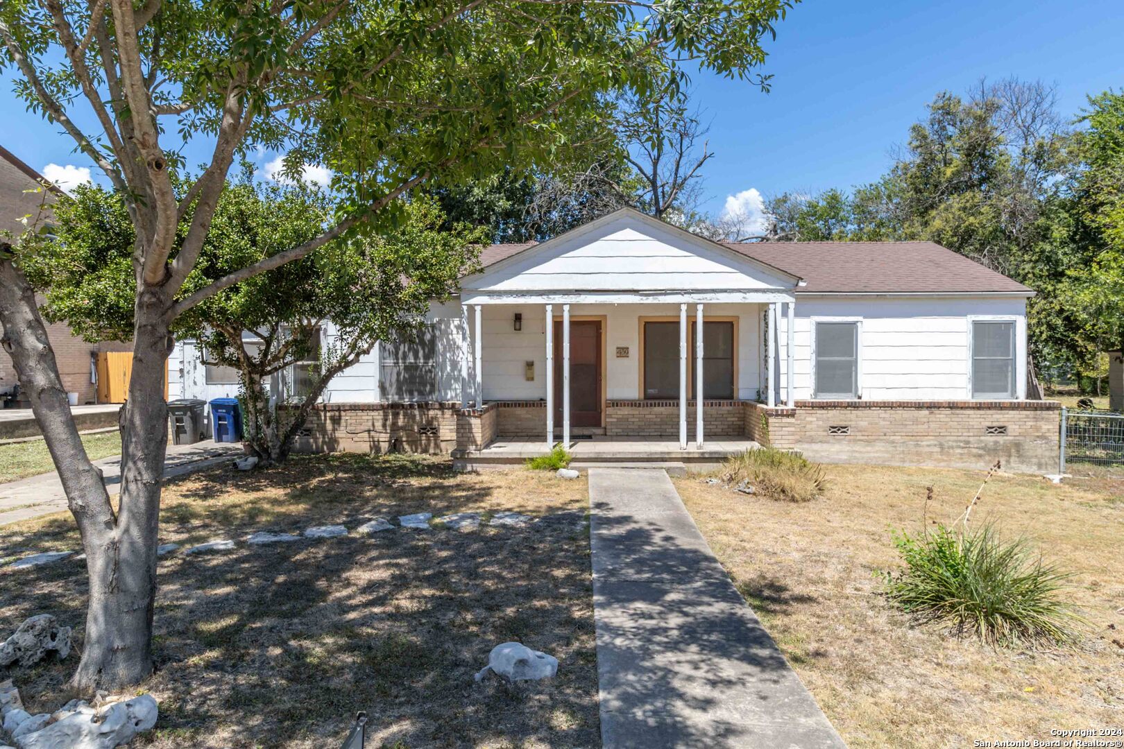 439 North Drive San Antonio TX 78201