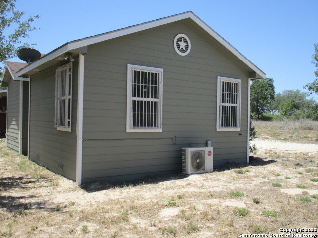 330 Adcock Lane Poteet TX 78065