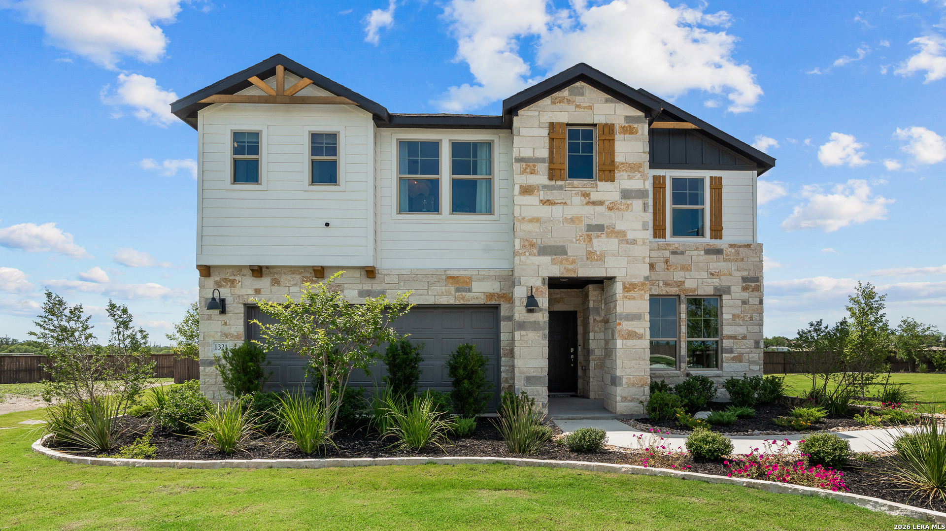 319 Nopal Ridge San Antonio TX 78253